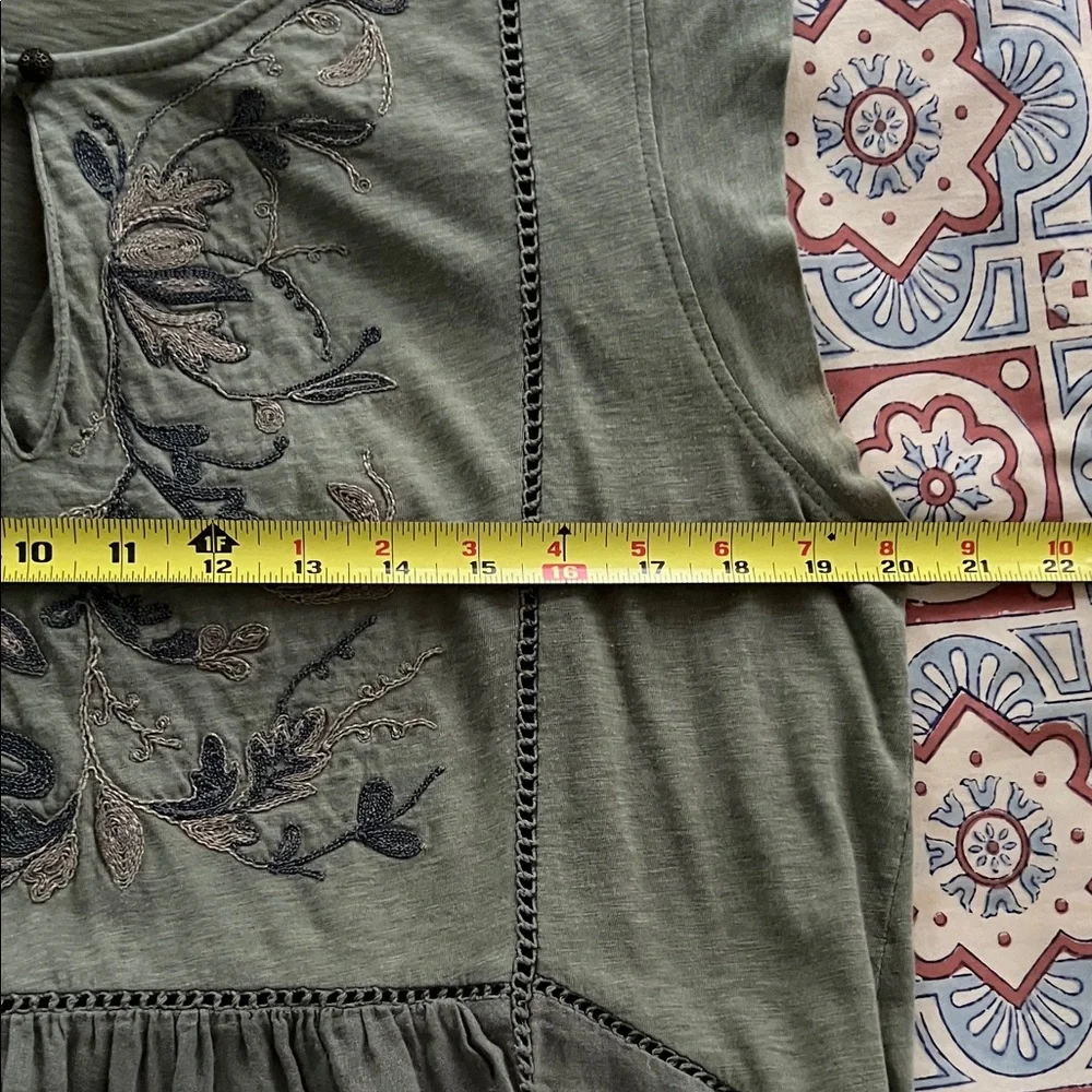 Lucky Brand Olive Green Embroidered Sleeveless Top - Picture 4 of 4